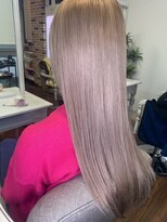 ジウ 上通り(JIU)&nbsp;20代30代小顔ゆるふわロンググレージュミルクティ