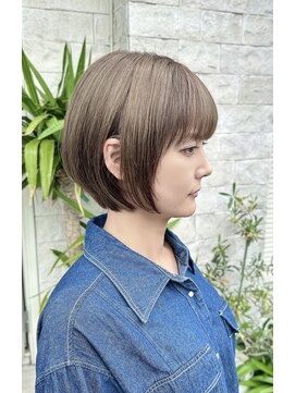 レヴ 草加店(LEV.) 切りっぱなしボブエアリーロング美髪ピンクブラウン