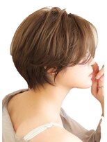 ネウィ 銀座(newi)&nbsp;【今井】ふわっと大人かわいい骨格補正のひし形ラフショート