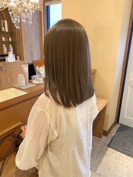 ルシュカイチマルニ(Rasca102) オリーブベージュ/ベージュ/ブリーチなし/赤味なし