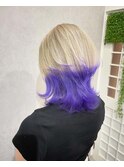 派手髪特殊カットウルフカットミルクティベージュパープルグラデ