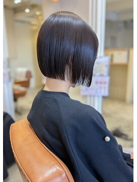 アンリー(Anree) 20代30代40代『大人可愛い』襟足すっきりボブ