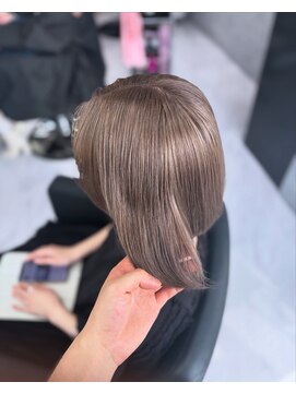 シーエスメイドバイシャチュー 栄店(CS made by SHACHU) グレージュ