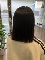 イング(ING)&nbsp;肩ライン切りっぱなしボブ