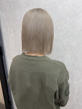 エイム(AiM) ホワイトベージュ