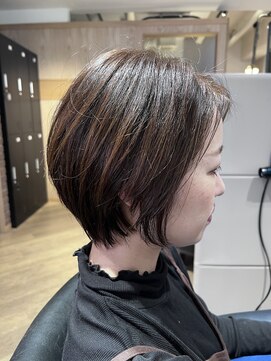 首元スッキリの軽めのショートもオススメです　archive垂水