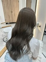 ジーナ 吉塚(Zina)&nbsp;艶巻き オリーブグレージュ【福田れん】博多 吉塚美容室