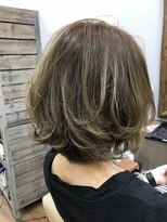 ハロ 蕨(HALO)&nbsp;ハイライト×マットベージュ