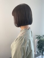 トレス(TRESS)&nbsp;切りっぱなしボブ　グレージュカラー　ダークグレージュ