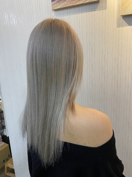 ヘアーグランデシーク(Hair Grande Seeek) ハイトーンカラーダブルカラーケアブリーチホワイトカラー☆