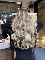 ラフ(LAFF) #ショコラアッシュ#ヘルシースタイル#ふんわりカール