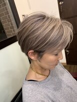 ライフ 忍ケ丘店(Lyfe)&nbsp;コンパクトショートヘア_ダブルカラーミルクティーTOKIO_330