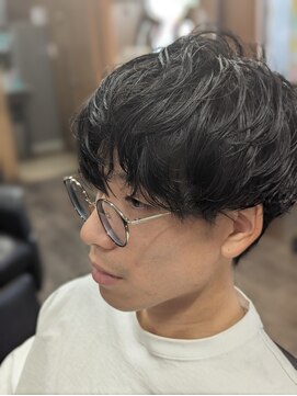 グラスヒビキ 緩めパーマ