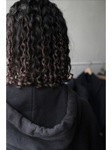 【カメルーン代表】施術メニュー/カット×特殊パーマ