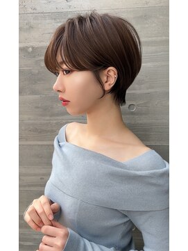 ロンドプロフィール 浦和(Lond profil) 大人可愛い20代30代40代黒髪前下がりショートボブ丸みショート◎