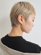 ナチュラルモードでオシャレを楽しむ。あなたの個性を引き出すスタイルをご提案