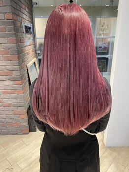 ブリッツバイレボ 船橋(BLITZ by REVO)の写真/<プチプラで理想のスタイルに>こだわりカットとダメージレス美髪カラーをお手頃価格で叶える[船橋/船橋駅]