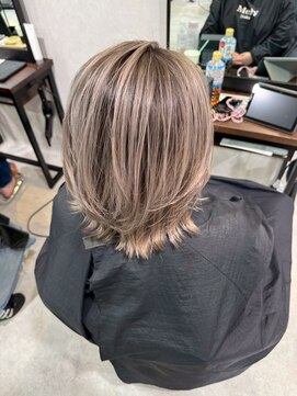 メリー オオサカ(Merly Osaka) 海外バレイヤージュ