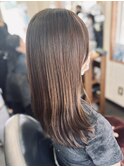 グレージュカラー　レイヤーカット　ヘアケア　20代30代40代50代