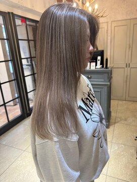 リベルテ(Liberte) 《Liberte》ハイライト/柔らかBeige/白髪ぼかし