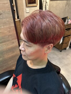 ザ ワルツ(THE Waltz) 毛流れスタイル　刈り上げ　デザインカラー