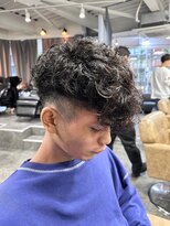 メンズサロン マウナ(men's salon Mauna) ベリーショートセンターパートダークアッシュニュアンスパーマ