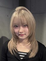 レオニード 表参道(LEONID)&nbsp;【馬場】ワンブリーチでできるミルクティーベージュ