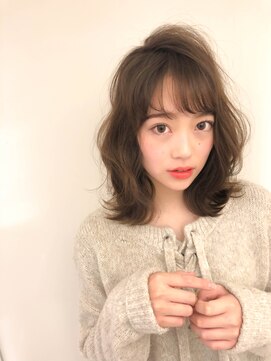 ロロネー(Lolonois) 【Lolonois野田】切りっぱなしゆるふわミディ