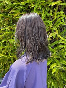 ビーワールド(B WORLD) 透明感ハイライトカラー【藤枝/髪質改善/デザインカラー】