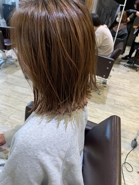 トレ(tre.) 甲子園口/髪質改善/白髪染め/ショート/酸性ストレート/美容室