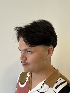 サヴォイ ヘア ドレッシング(SAVOY HAIR DRESSING) 七三分け