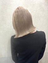 びゃんびゃん 江端店&nbsp;ミルクティーベージュ/ブリーチ/外ハネボブ/イメチェン/美髪