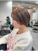 ハイトーンショート　アッシュミルキーベージュ