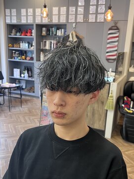 オーレ(Ole) ホワイトメッシュ+緩波巻パーマ