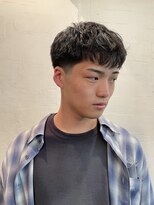 ビーバイエイトジェンツ(Bee by EIGHT GENTS)&nbsp;ブルーブラック/スペインカール/スパイキーショート/心斎橋 ブ