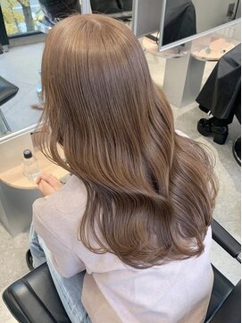 ペレ 梅田(PELE) ミディアムヘア/暗めカラー/グランマッシュ/梅田