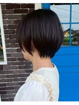 アズグロウ エクラ(AS GROW 'eclat) 首元すっきり美フォルムショート