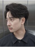 原宿メンズパーマフェザーパーマセンターパートガイルヘア20代