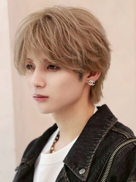 ルーシー 名古屋栄(LUCEY) センターパートニュアンスパーマフェザーパーマ波巻きパーマ