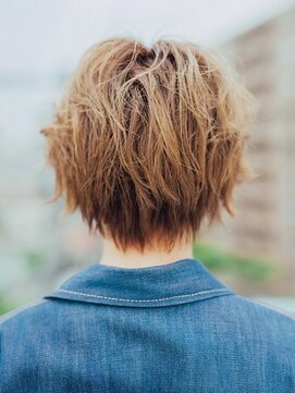 プロデュース 相模原店(Produce) セシルカット♪大人かわいい♪ハイライトカラー