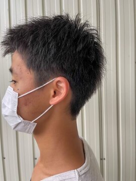 ノイ(neu) 学生ツーブロックショート【静岡/髪質改善/デザインカラー】