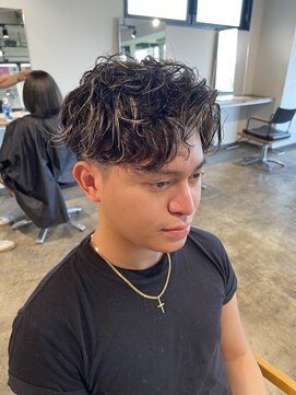 ザ オーダー(THE ORDER) メンズカットパーマハイライトデザインカラー