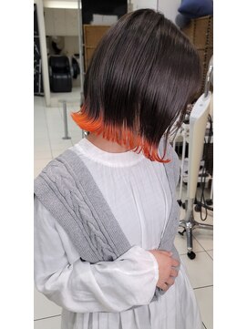 バイエイト(X8) 外はねボブ&エンドカラーオレンジ 『小川』