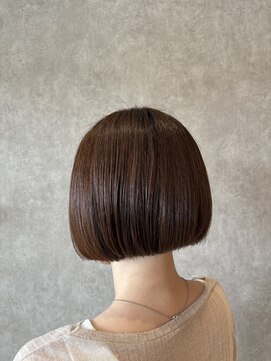 エルバイシオン(aile by sion) 丸みショートボブ