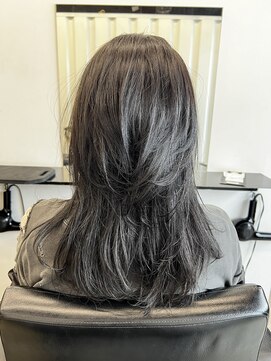 ココ 本八幡(KOKO) ★デザインカラー/レイヤーカット/ウェットヘアオリーブベージュ