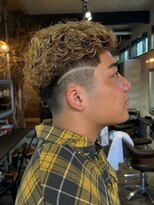 リット バイ フィフス 鹿児島中央駅店(Lit. by fifth)&nbsp;鹿児島メンズマッシュ波巻きパーマツイスパメンズパーマ刈り上げ