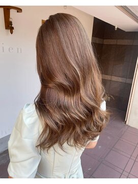 ロッソ ヘアアンドスパ 北千住店(Rosso Hair&SPA) ゆる巻きロングスタイル【北千住】