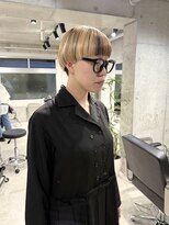 イー(Ii)&nbsp;刈り上げマッシュボブスタイル