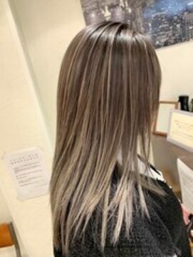 シェリー(Cherie) グレージュハイライト