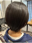 ショートボブ